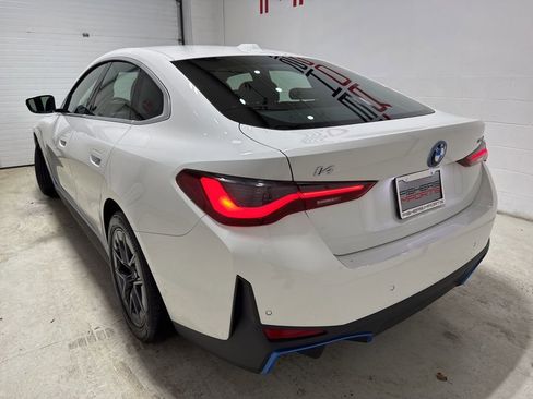 Used 2023 BMW i4 eDrive40 w/ Premium Package image 5