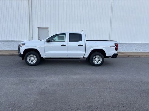 New 2026 Chevrolet Colorado W/T image 12