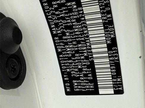 Used 2022 Toyota Corolla LE image 31