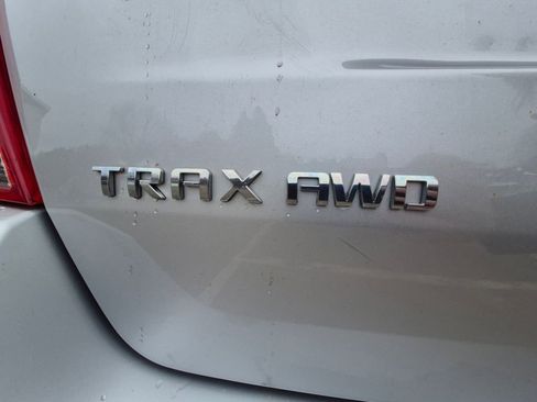 Used 2022 Chevrolet Trax LS w/ Tint and Cruise Package image 21