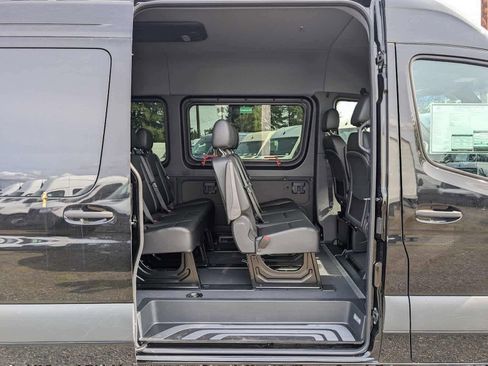 New 2025 Mercedes-Benz Sprinter 2500 image 14