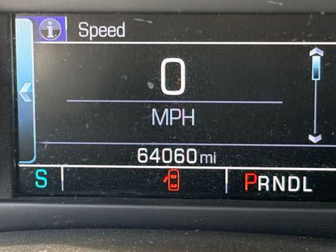 Used 2017 Chevrolet Suburban LS AWD/4WD image 25