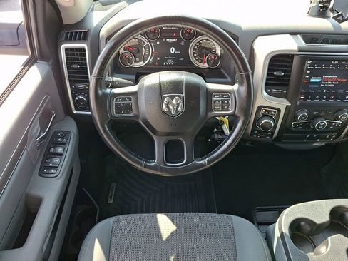 Used 2018 RAM 1500 Big Horn image 12