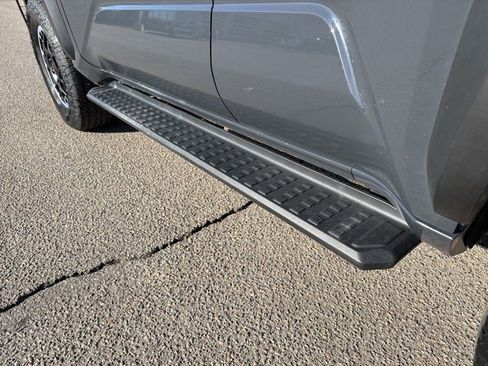 Certified 2025 Toyota 4Runner TRD Off-Road image 9