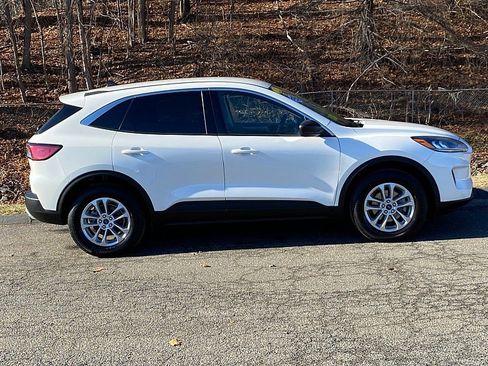 Certified 2022 Ford Escape SE w/ Convenience Package image 5