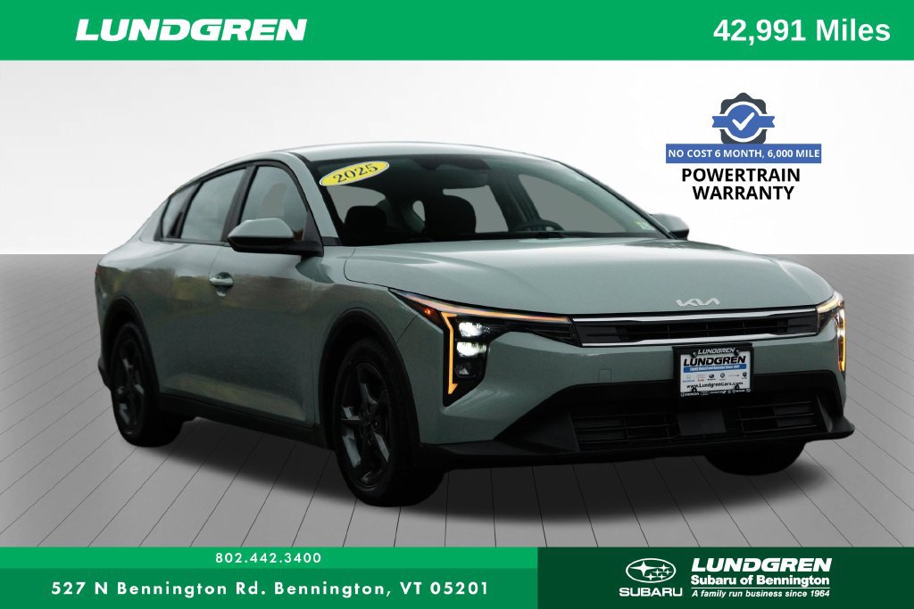 Used 2025 Kia K4 FWD image 1