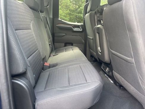 Used 2022 Chevrolet Silverado 1500 LT image 16