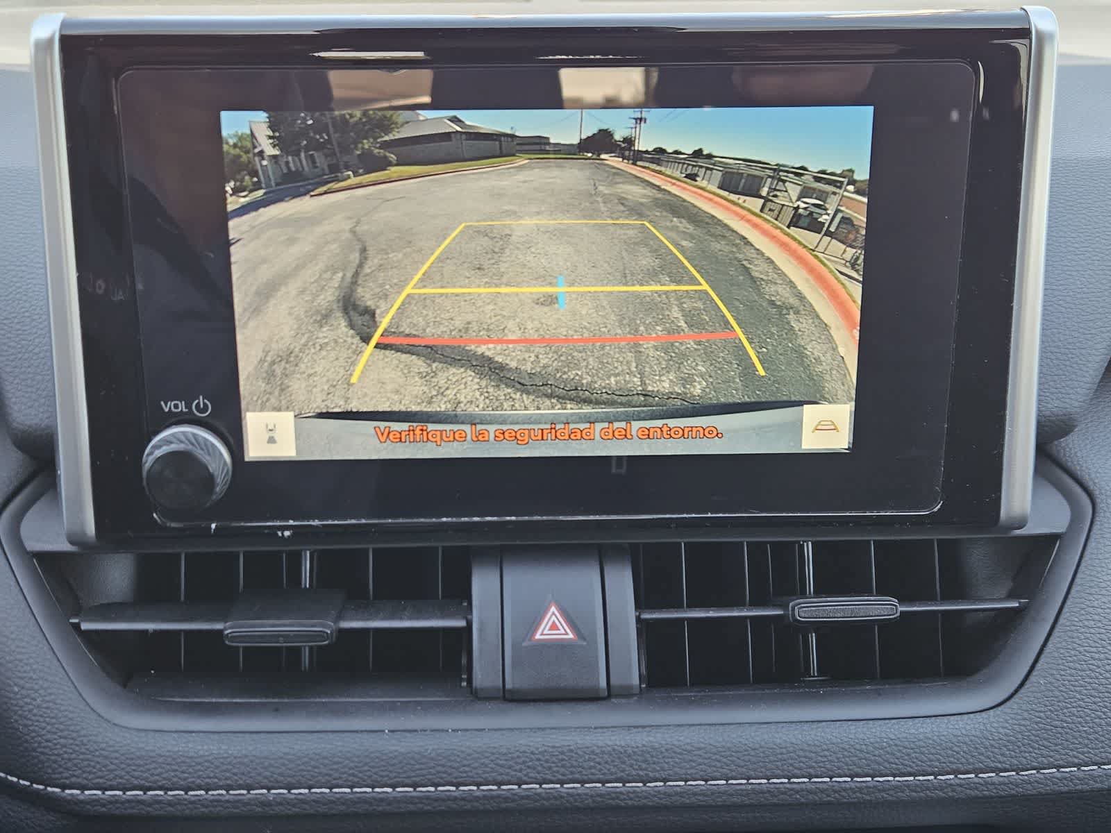 Used 2024 Toyota RAV4 XLE FWD image 16