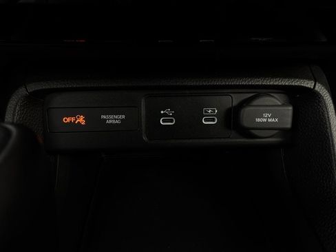 Used 2025 Honda Civic Sport image 22
