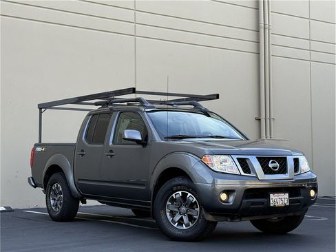 Used 2017 Nissan Frontier PRO-4X w/ Pro-4x Luxury Package AWD/4WD image 24