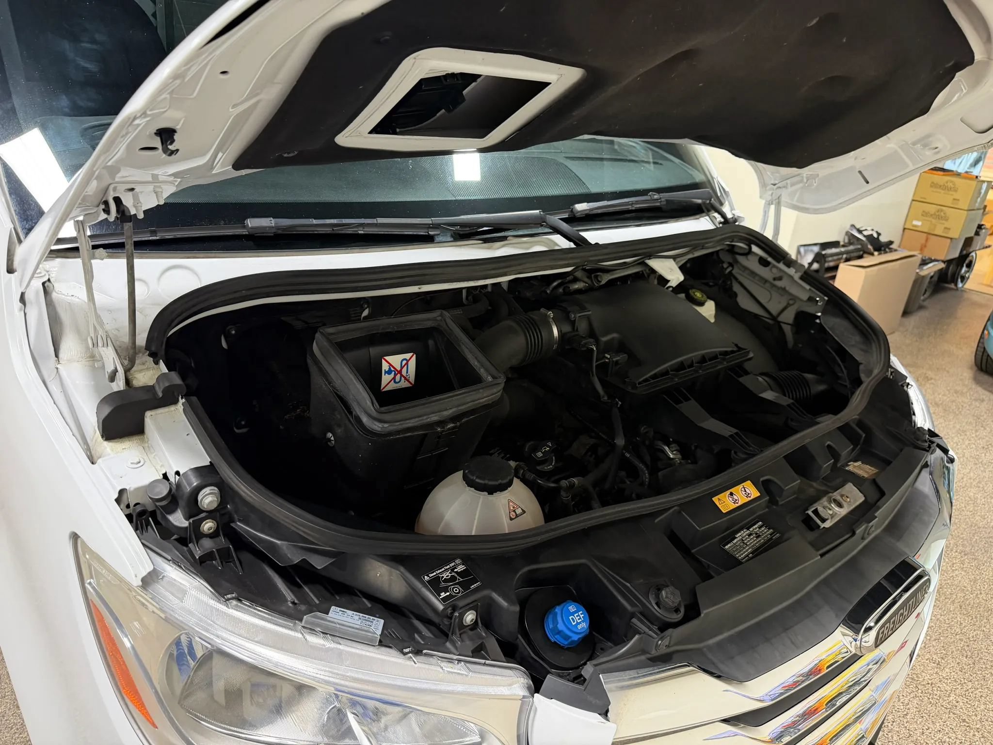 Used 2019 Freightliner Sprinter 144 RWD image 50