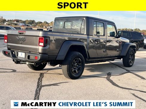 Used 2021 Jeep Gladiator Sport image 15