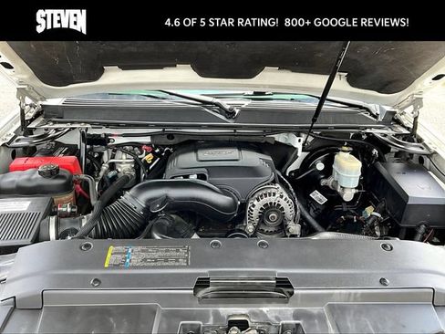 Used 2007 Chevrolet Suburban LT w/ LT Preferred Equipment Group AWD/4WD image 38