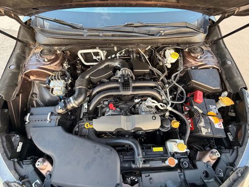 Used 2019 Subaru Outback 2.5i Premium image 9