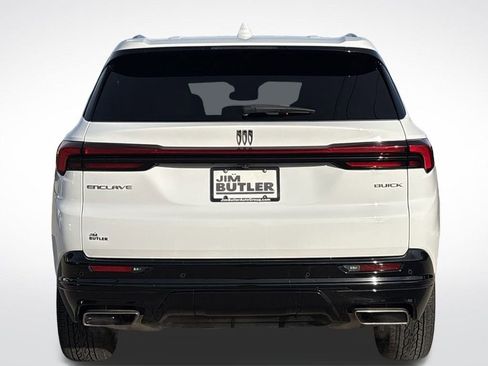 Used 2025 Buick Enclave Sport Touring image 6