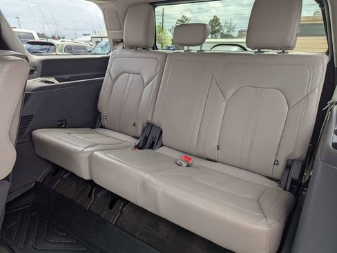 Used 2019 Ford Expedition Limited w/ Equipment Group 302A image 14