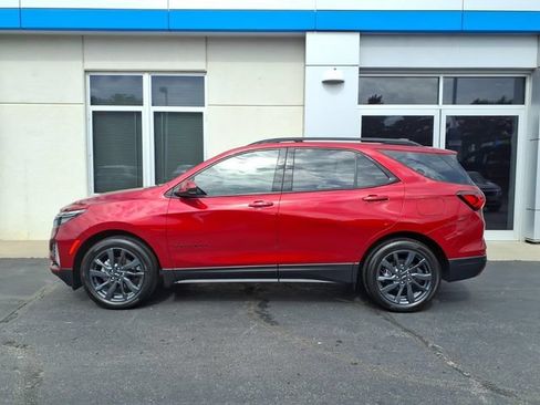 Used 2023 Chevrolet Equinox RS FWD image 10