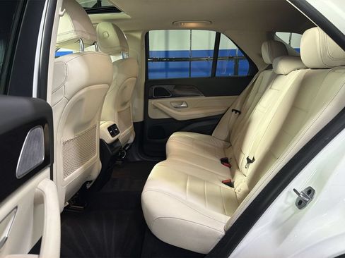 Used 2021 Mercedes-Benz GLE 350 4MATIC image 31