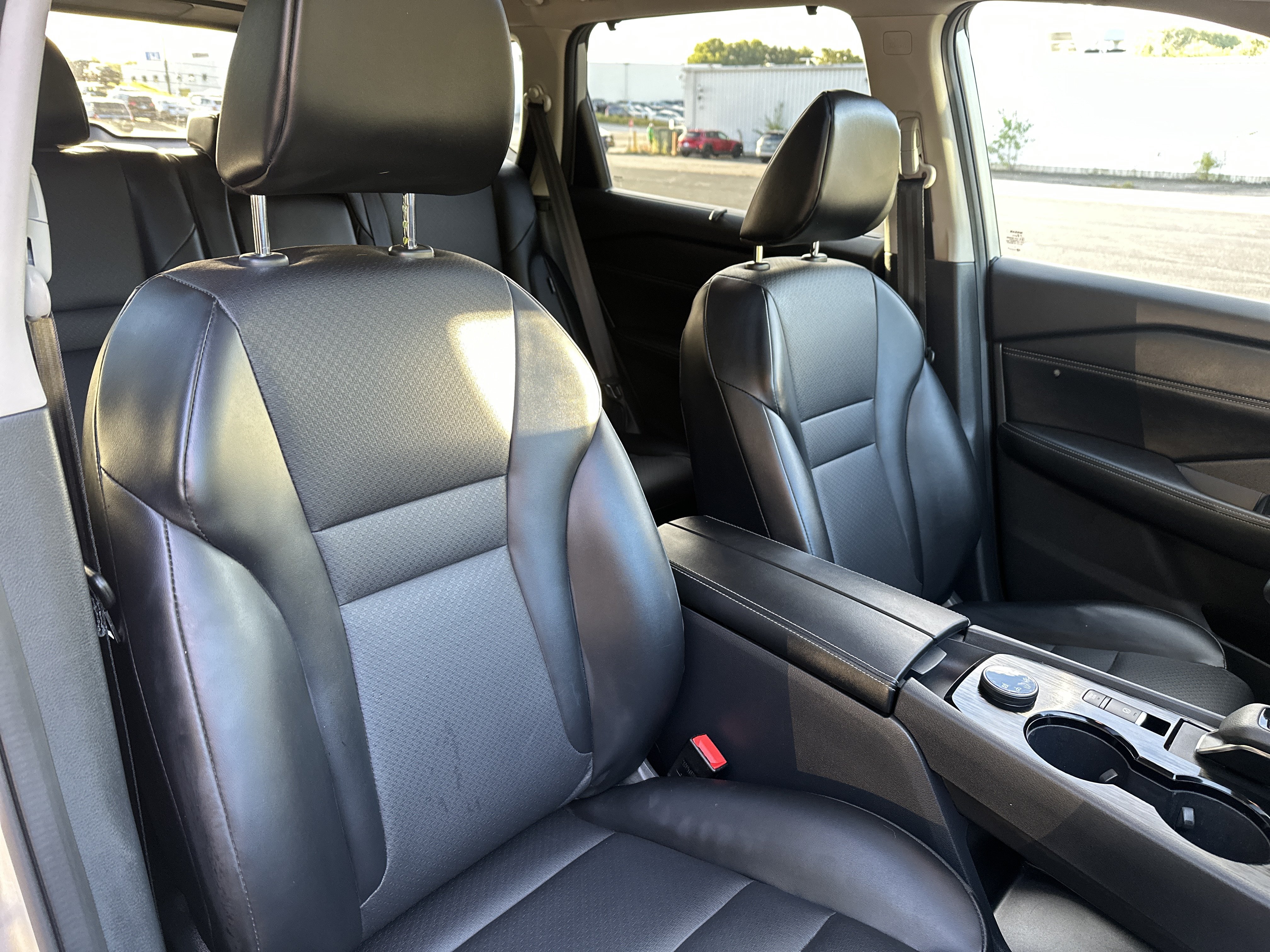 Used 2024 Nissan Rogue SV w/ SV Premium Package AWD/4WD image 26