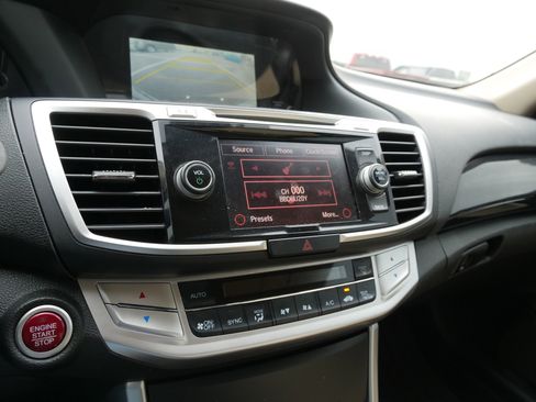 Used 2014 Honda Accord EX-L image 25