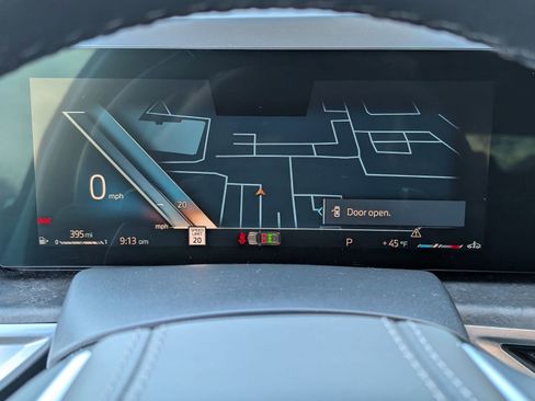 Used 2024 BMW X5 xDrive40i w/ Parking Assistance Package image 23