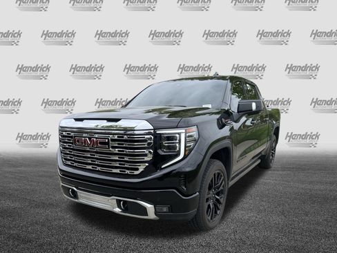 Used 2025 GMC Sierra 1500 Denali w/ Denali Reserve Package image 5
