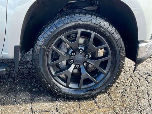 Used 2020 Chevrolet Silverado 1500 LT w/ All-Star Edition image 10