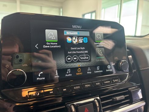 Used 2024 Nissan Pathfinder SL image 21