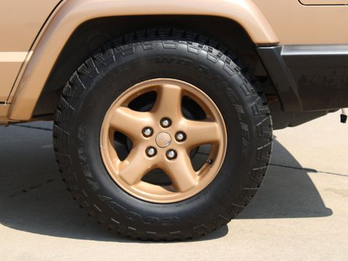 Used 1999 Jeep Cherokee Sport AWD/4WD image 37