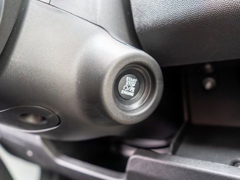 New 2026 RAM ProMaster 2500 w/ Convenience Group image 19