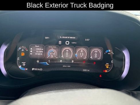 Used 2025 RAM 2500 Limited AWD/4WD image 15