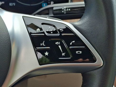 Certified 2024 Mercedes-Benz C 300 4MATIC Sedan image 18