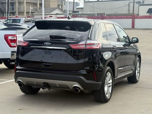 Used 2019 Ford Edge SEL w/ Equipment Group 201A AWD/4WD image 4