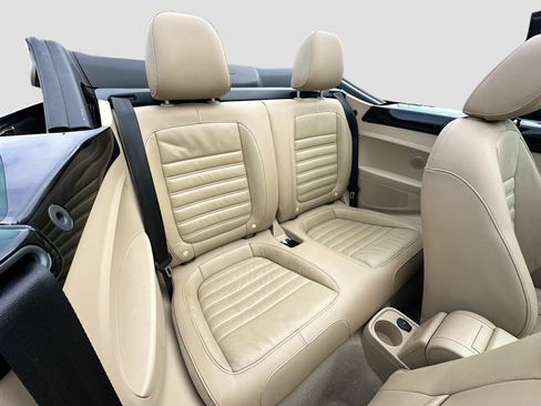 Used 2013 Volkswagen Beetle 2.0T image 28