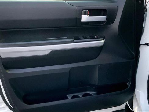 Used 2021 Toyota Tundra SR5 w/ SR5 Upgrade Package image 21