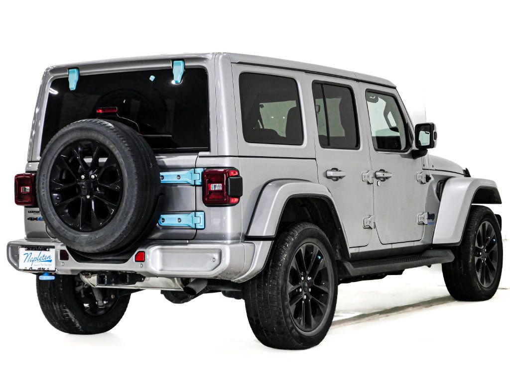 Used 2021 Jeep Wrangler Unlimited Sahara AWD/4WD image 7