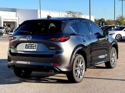 New 2025 MAZDA CX-5 AWD 2.5 S w/ Premium Plus Pkg image 8