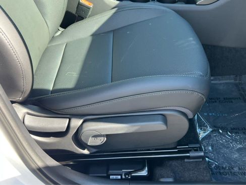 Certified 2026 Hyundai Kona SEL Premium AWD/4WD image 18