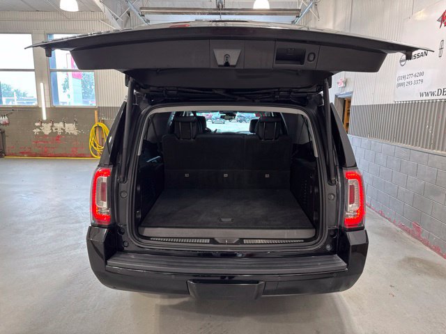 Used 2018 GMC Yukon XL SLT AWD/4WD image 15