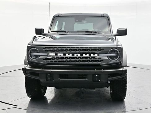 Used 2023 Ford Bronco Badlands image 2