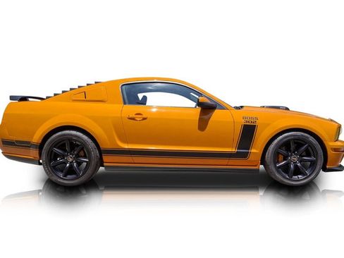 Used 2007 Ford Mustang GT RWD image 2