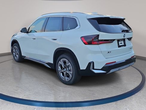 New 2026 BMW X1 xDrive28i w/ Convenience Package image 7