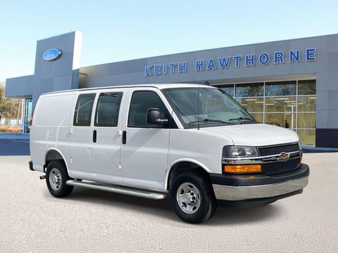 Used 2025 Chevrolet Express 2500 w/ Driver Convenience Package RWD image 1