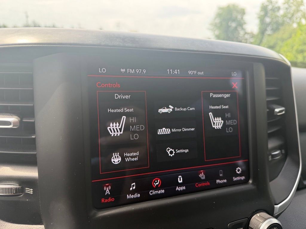 Used 2020 RAM 1500 Big Horn AWD/4WD image 17