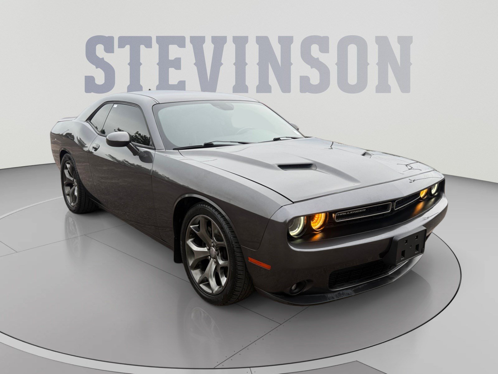 Used 2015 Dodge Challenger SXT Plus w/ Driver Convenience Group RWD image 7