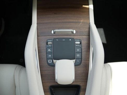 Certified 2026 Mercedes-Benz GLE 350 4MATIC image 28