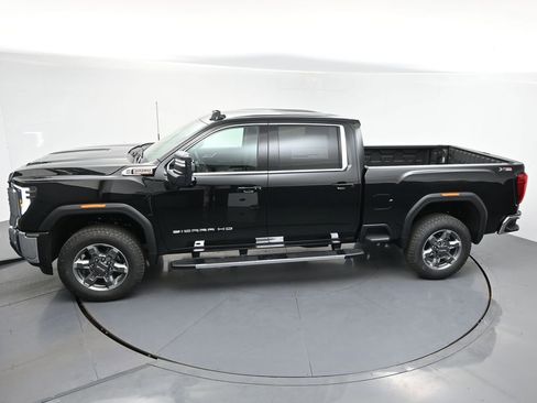 New 2026 GMC Sierra 3500 SLE w/ SLE Value Package AWD/4WD image 26