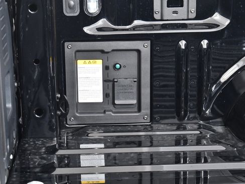 New 2025 Ford F150 Lariat w/ Equipment Group 502A High image 24