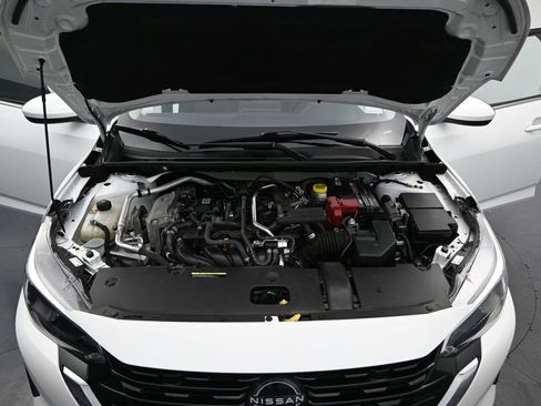 Used 2025 Nissan Sentra SV w/ All-Weather Package FWD image 5