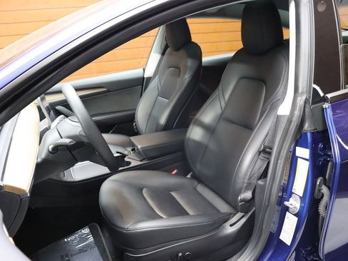 Used 2023 Tesla Model 3 Standard Range image 26